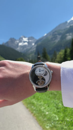 YIN YANG Watch STAR Silver colored 37mm